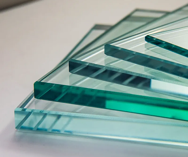 آشنایی با انواع شیشه سکوریت و کاربرد آنها